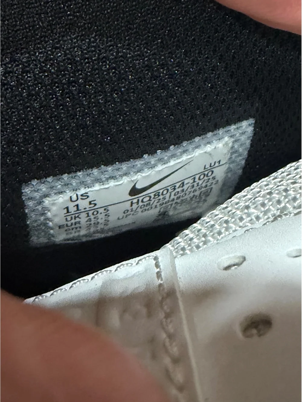 Size 11.5 - Nike LeBron Witness 9 “White Black”